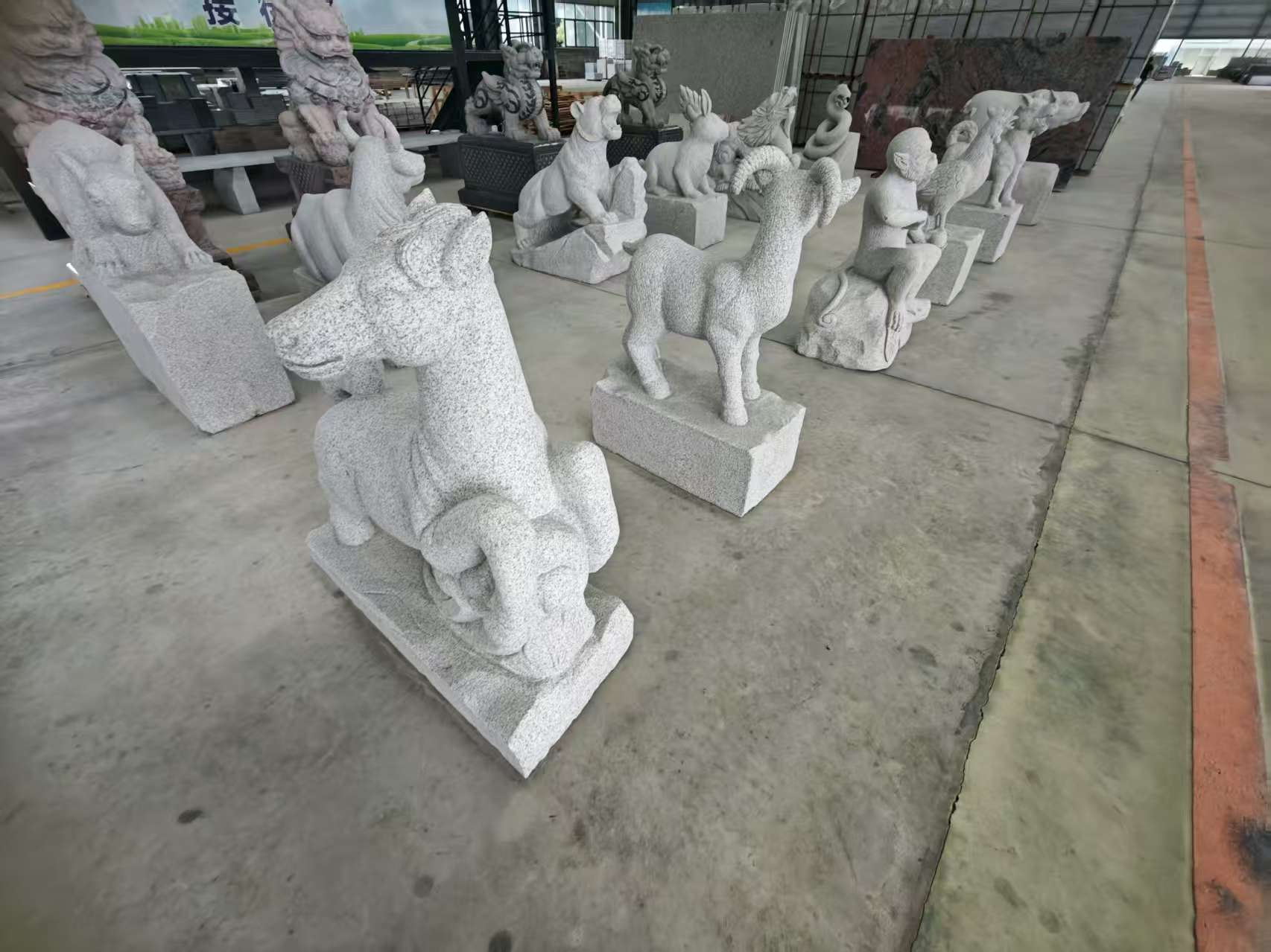 晋城芝麻白雕刻 十二生肖 异形雕刻